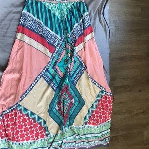 FLYING TOMATO maxi skirt